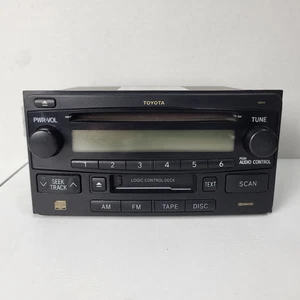 Toyota RAV4 2003 2004 2005 receptor de radio AM FM reproductor de CD 86120 2B761 FABRICANTE DE EQUIPOS ORIGINALES - Imagen 1 de 9