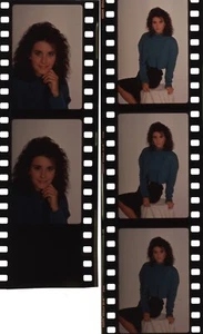 COURTNEY COX LOT OF 5 ORIGINAL VINTAGE  35mm SLIDE TRANSPARENCY  PHOTO 497 - Picture 1 of 1