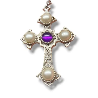 Collar Cruz Sarah Coventry Imitación Perla Púrpura Cabujón 24" De Colección Años 70 Foto 1 de 4