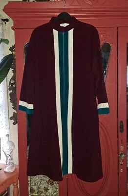 Vtg Vanity Fair Velour Robe House Coat Small Maroon Purple Green Zipper 80s - Image 1 of 4