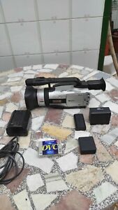 Canon XM2 MiniDV Camcorder 3CCD Camera + Batteries + Extras