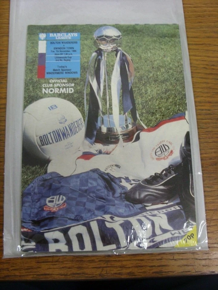 07/11/1989 Bolton Wanderers v Swindon Town [Football League Cup] . For UK orders - Image 1 of 1
