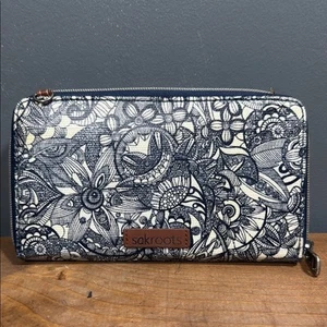 Sakroots Artist Circle Large Zip Around Wallet multi slots Blue White see pics - Picture 1 of 9
