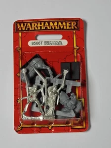 Nuevo de Lote Antiguo Warhammer 40.000 Bretonnian Sorceress 8566T F - Nuevo Precintado - Imagen 1 de 2