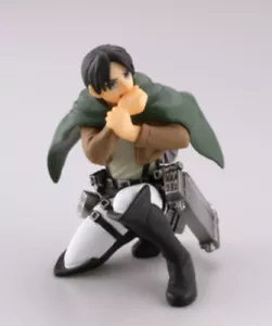 ATTACK ON TITAN REAL FIGURE COLLECTION WAVE 1 TRADING FIGURE - EREN YEAGER - Picture 1 of 2