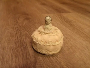 VESTIDO DE ENCAJE ROSA PORCELANA VINTAGE MUJER PIN COJÍN - Imagen 1 de 2