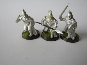 A28 WARHAMMER  LOTR / MIDDLE EARTH - ROHAN ROYAL GUARD FOOT  X 3 METAL - Picture 1 of 2