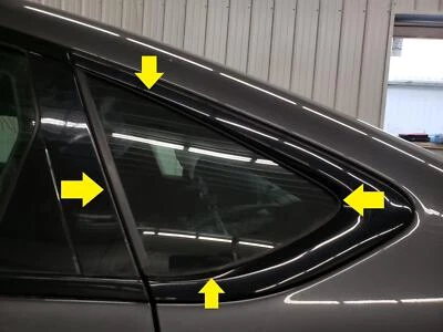 15-17 CHRYSLER 200 ВОДИТЕЛЬ ЛЕВАЯ ЗАДНЯЯ СТОРОНА ЧЕТВЕРТЬ СТЕКЛА ОТСУТСТВУЕТ ЧЕРНАЯ ОТДЕЛКА - Изображение 1 из 4