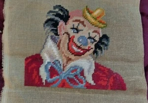 Lustiger Clown Nadelspitze Kreuzstich Vintage Handarbeit Wolle auf Sackleinen - Bild 1 von 4