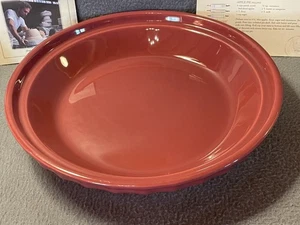 Longaberger Pottery Grandma Bonnie piatto torta paprika rosso 9" #3449940 nuovo senza scatola - Foto 1 di 13