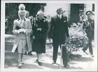 Princely couple at house of Mr. and Dr. Erlach - Vintage Photograph 3296563