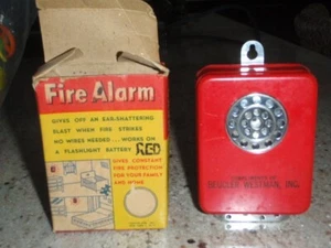 VINTAGE 1950s CANTON SON INC. HONG KONG AUTOMATIC FIRE ALARM NOS NIB W/PAPERS - Picture 1 of 11