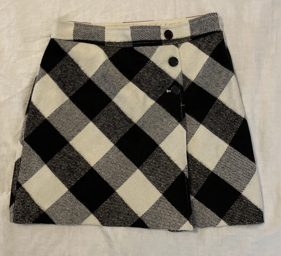 Falda envolvente Ann Taylor LOFT negra blanca búfalo a cuadros talla 8 clásica preppy Foto 1 de 4