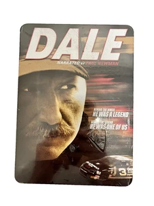 Dale Earnhardt 1998 DVD NASCAR Box Set, Metal Tin, 6 DVDs, Photo Gallery, Ticket - Foto 1 di 3