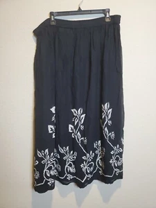 More by Lata Womens Floral Patterned Black Skirt Size L NWT - Picture 1 of 7