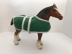 CLYDESDALE MARE - CHESTNUT - Breyer Model Horse With Green Coat - READ - Picture 1 of 19
