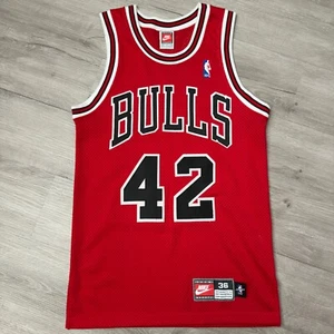 Authentic ELTON BRAND Chicago Bulls Nike Jersey 36 Small Vintage - Picture 1 of 8