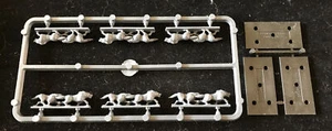 Games Workshop Battle Of The Five Armies RPG Wargs On Sprue & Bases RARE - Bild 1 von 2