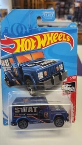 Hot Wheels HW Rescue 5/10 HW Armored Truck 182/250 - Picture 1 of 3