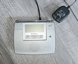 Radio Shack (12-260) NOAA Weather Radio With LCD Clock & Power Supply - Picture 1 of 3