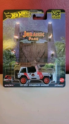 HW Premium Jurassic Park 1992 Jeep Wrangler Sahara Pop Culture Real Riders New - Image 1 of 3