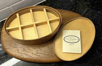 Stunning Steve Grasselli Syracuse NY Shaker Oval Cherry & Pine Jewelry Tray Box - Image 1 of 4