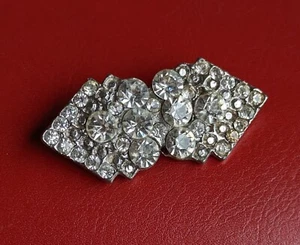 Vintage Stunning Oblong Triangle Point Clear Rhinestone 2 ¼" Brooch Pin - Picture 1 of 11