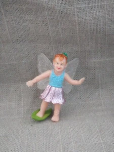 Safari Ltd Fee Fantasy Gänseblümchen Figur Mädchen detailliert PVC Pixie Garten 1,75" - Bild 1 von 4