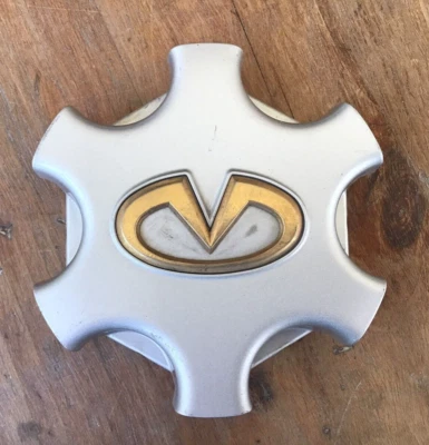 2001-03 英菲尼迪 QX4 轮中心盖轮毂盖原始设备制造商银色金色 40342-3W700 — 第 1/4 张图片