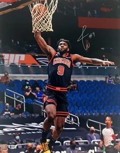 Patrick Williams Chicago Bulls Rookie Signed Autographed LE 6/25 16x20 Photo COA - Picture 1 of 2