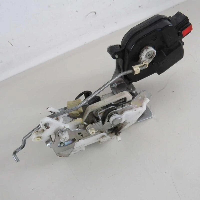 Rear door lock lh 33005 CHEVROLET MATIZ MK2 2005-2009 used (33005) - Image 1 of 1