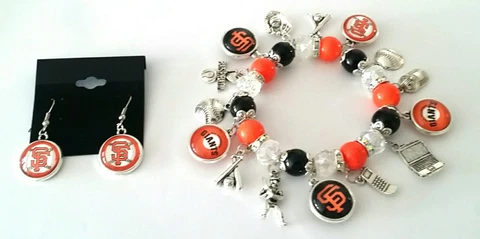 San francisco giants earring & bracelet set Cover