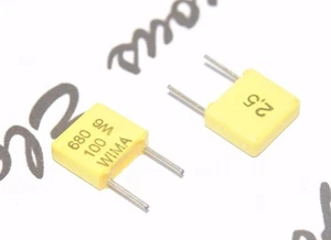 10pcs - WIMA FKC2 680P (680pF 0,68nF) 100V 2.5% pitch:5mm Capacitor - Picture 1 of 3