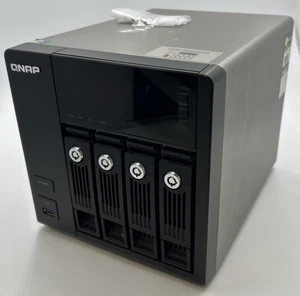 QNAP TS-459 Pro 2 4 Bay NAS No Drives - Picture 1 of 6