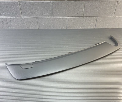 Parachoques trasero Volkswagen Jetta 2015-2018 panel de valencia inferior 5C6807521J OEM *NOTA* Foto 1 de 4