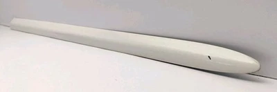 2006-2008 Toyota Sienna body side molding right front white OEM 75731-08030-A0 - Image 1 of 4