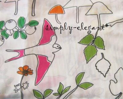 Precioso Pájaros Ranas Flores Tela Ludovika Colores Brillantes en Blanco Textiles Ikea  Foto 1 de 4