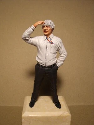 1/18 FIGURE  BERNIE ECCLESTONE  VROOM  PAINTED  MINICHAMPS  GP REPLICAS  SPARK - Image 1 of 4