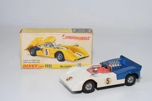 A78 1:43 DINKY TOYS 223 MCLAREN M8A CAN AM BLUE WHITE VN MINT BOXED - Foto 1 di 10
