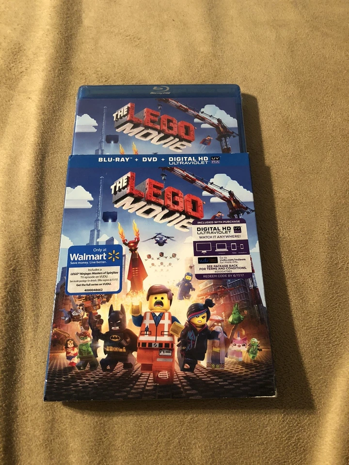 The Lego Movie (Blu-ray/DVD, 2014, 2-Disc Set) w/Slipcover - Image 1 of 1