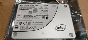 Intel 240GB SSD S4500 DC Series 2,5 Zoll SATA SSDSC2KB240G7 - Bild 1 von 1