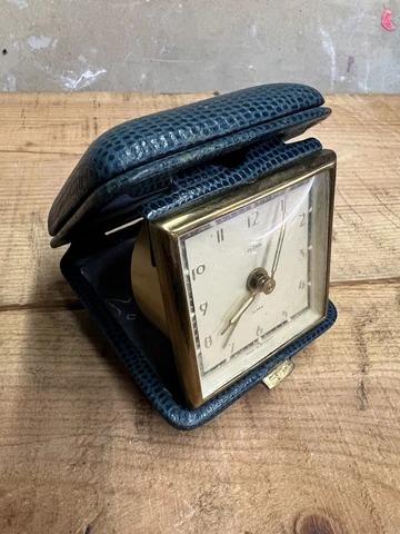 Vintage Florn Travel Alarm Clock - Alarm does not work Cover