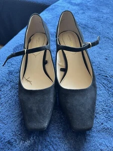 Liz Claiborne Womens NEW Ferry Pumps Adjustable Buckle Block Heel Black Shoe 7M - Picture 1 of 3