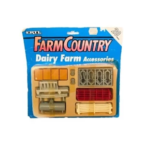 Accessori vintage 1991 1/64 Ertl fattoria campagna mucca caseificio 20 pezzi #4291 - Foto 1 di 7