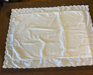 ANTIQUE COTTON EUROPEAN PILLOW SHAM 32 X 24 EMBOSSED BOWS WHITE - Picture 1 of 5