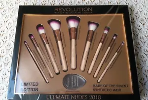 Juego de CEPILLOS de maquillaje profesional Revolution 9 cepillos + maquillaje esponja - Imagen 1 de 7
