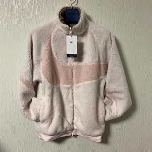 Nike Reversible Boa Jacket Soft Pink Big Swoosh Logo Size:M New - Picture 1 of 5