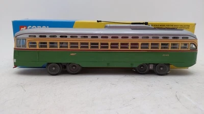 Corgi 55001 1:50 Non-Powered Philadelphia PCC Street Car Limited Edition - Image 1 of 4