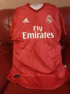 Fly Emirates Real Madrid Adidas 2018 und 2019 Authentic Neu mit Etikett Größe M Herren - Bild 1 von 8