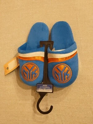 Тапочки-слайды NBA New York Knicks размер большой логотип 95-Pres от FOCO новые с биркой - Изображение 1 из 4